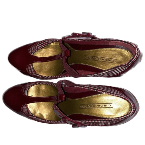 Circa Joan & David Red Patent Leather and Plaid Houdstooth Mary Jane Pumps - Picture 2 of 7